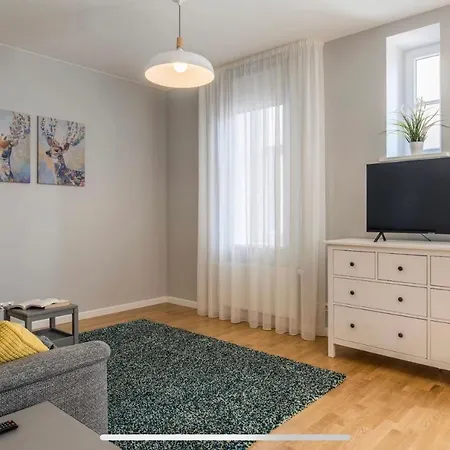 Brand New Premium Studio Apart. 아파트